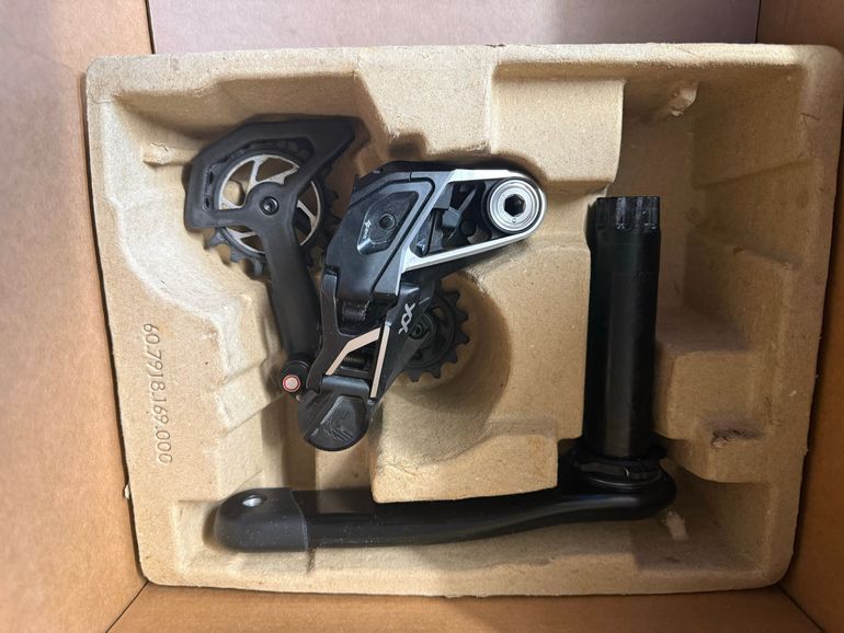 Used Sram XX SL Eagle AXS Transmission Groupset 2025 bike — image 6 of 22