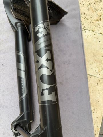 Brugt Fox 36 Performance Elite 160 mm 2023 bike — billede 2 af 4