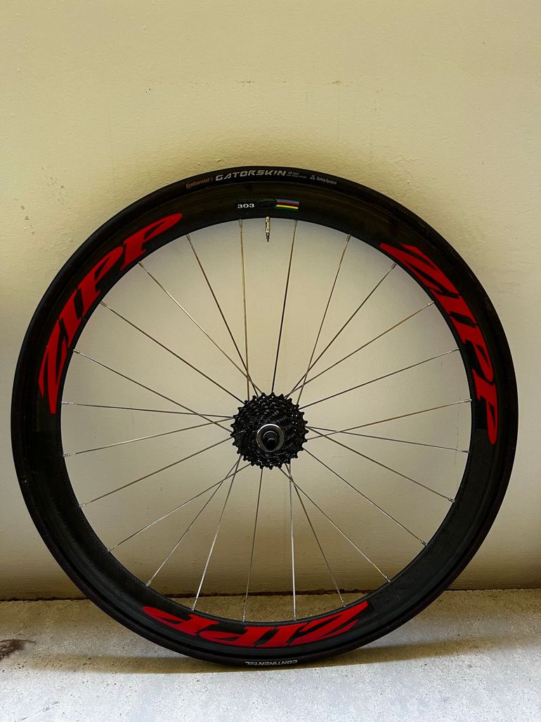 Used Zipp 303 bike — image 2 of 4