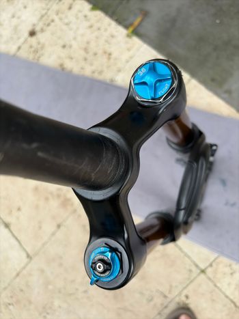 Used Fox Factory 36 Voorvork 160 mm 2019 bike — image 4 of 6