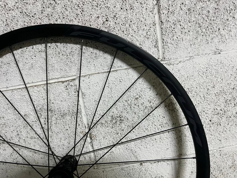 Used Fulcrum Racing 600 DB Wheelset 2025 bike — image 3 of 8