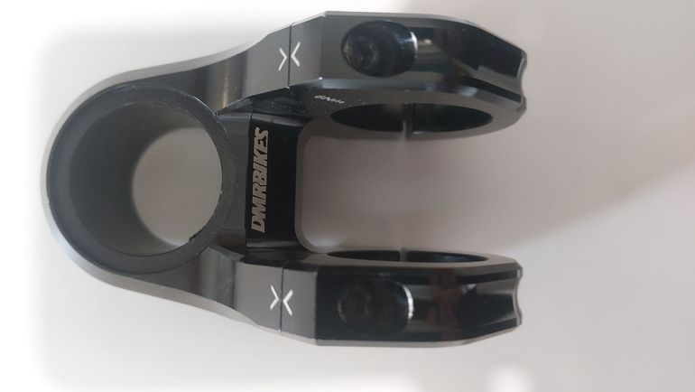 Used Dmr Defy50 Stem 2024 bike — image 4 of 6