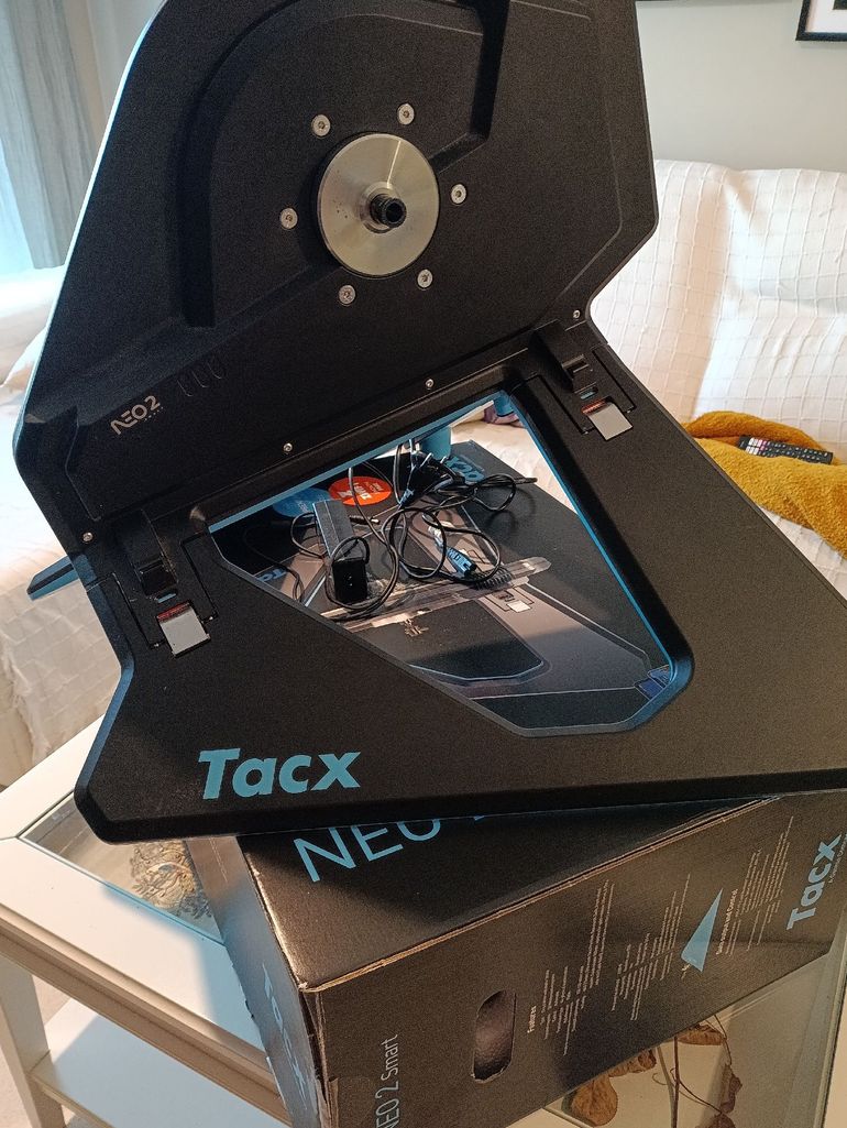 Used Tacx NEO 2T Smart Trainer 2025 bike — image 4 of 6