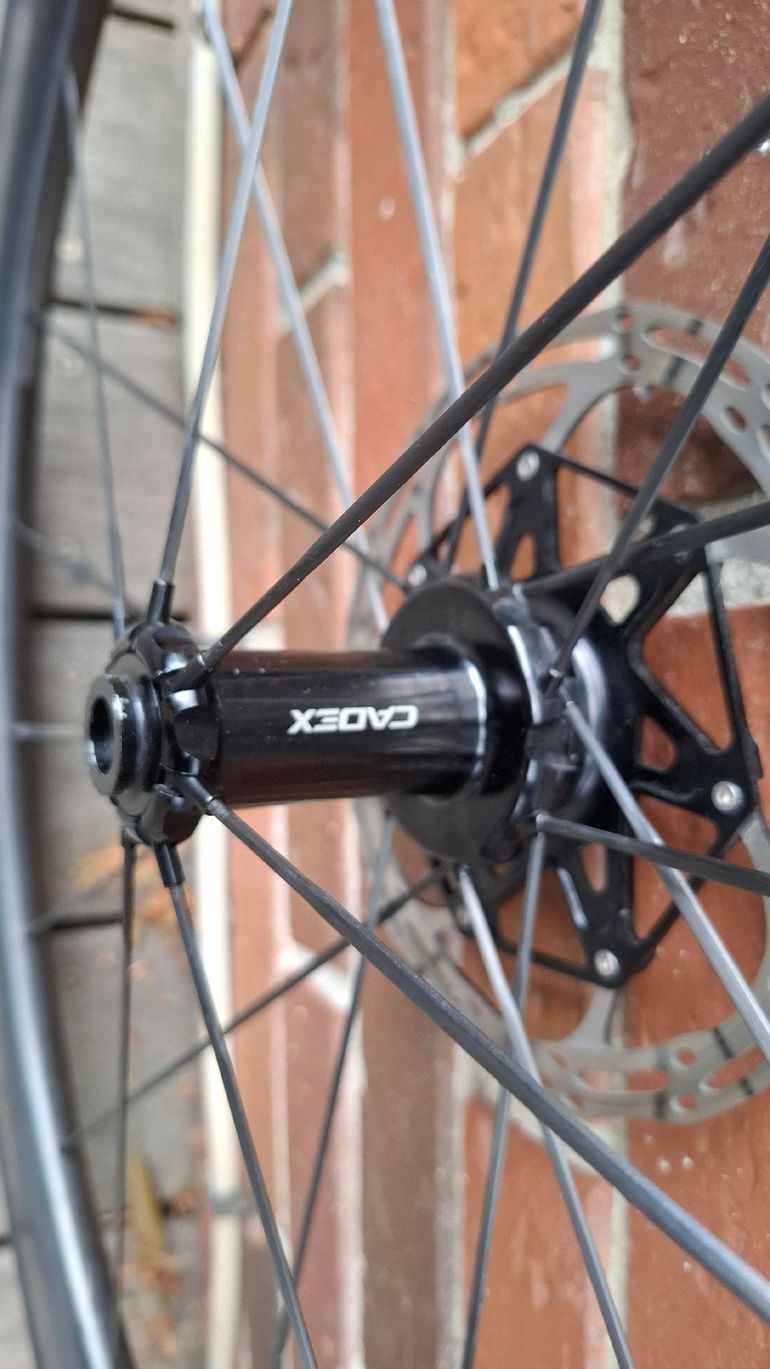 Used Cadex 42 Disc Tubeless WheelSystem 2021 bike — image 3 of 4