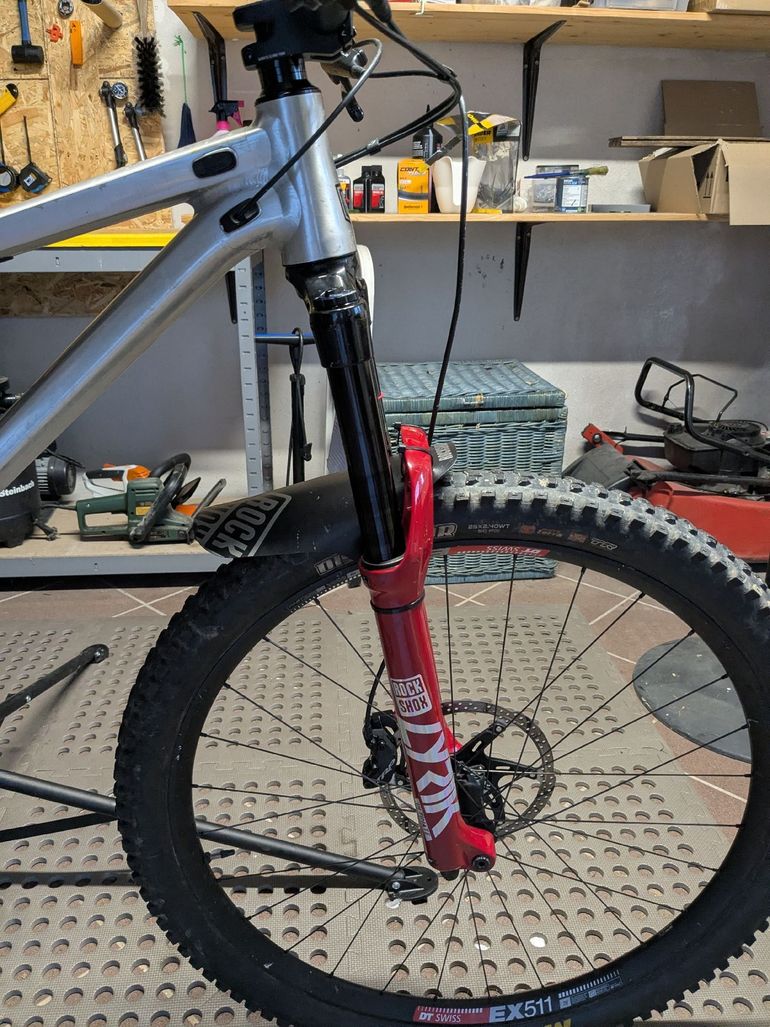 Used RockShox Lyrik Ultimate 29" 44mm Offset 2023 bike — image 1 of 4