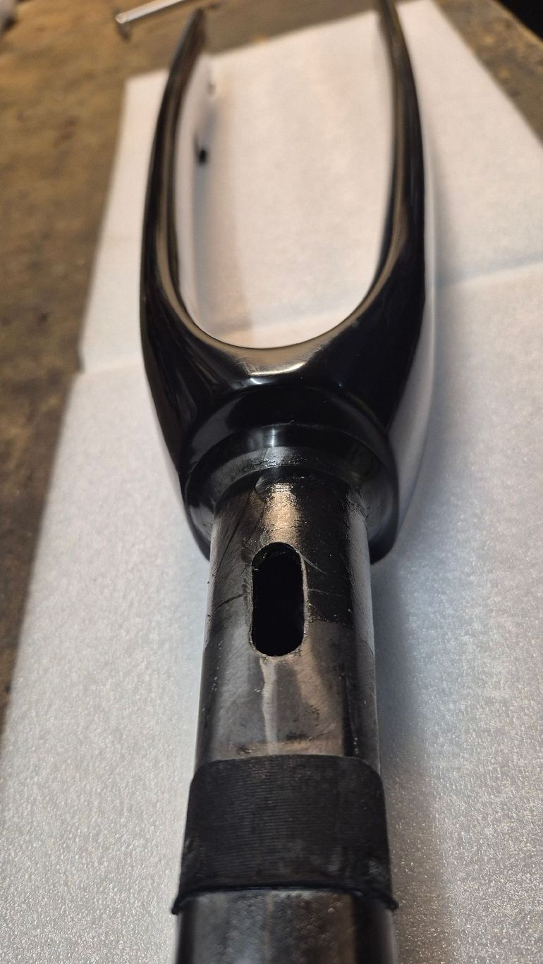 Used Giant Propel Advanced SL 0 Fork 2024 bike — image 6 of 12