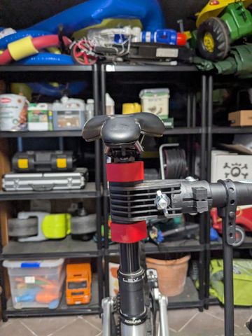 Używany Burgtec The Cloud Sattel bike — zdjęcie 3 z 3