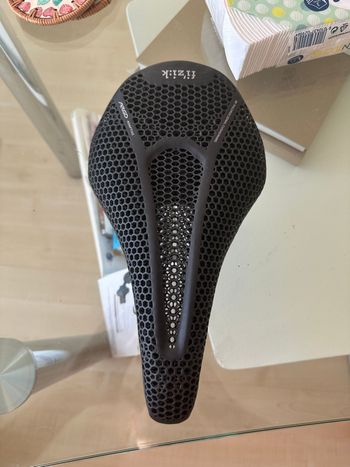Used Fizik Vento Argo R3 Adaptive 2026 bike — image 6 of 6