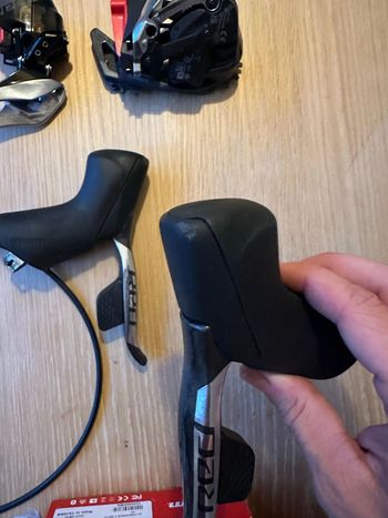Used Sram Red D1 Groupset 2024 bike — image 4 of 10