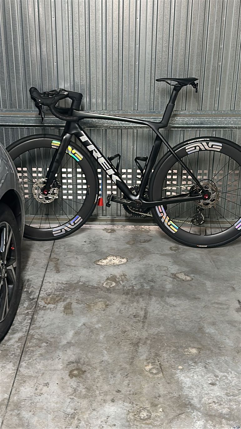 Used CSC Carbon Wheels 50x30 2025 bike — image 2 of 2