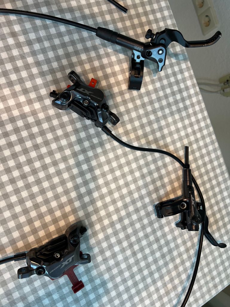 Used Shimano DEORE XT M8120 2023 bike — image 8 of 11