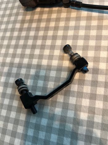 Used Shimano DEORE XT M8120 2023 bike — image 9 of 11