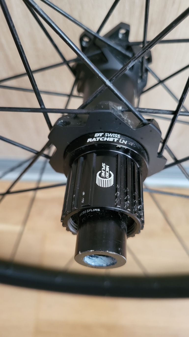 Used Dt Swiss M1900 Wheelset bike — image 3 of 8
