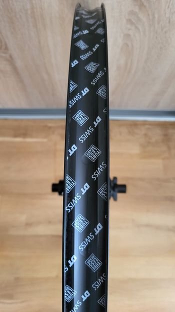 Used Dt Swiss M1900 Wheelset bike — image 6 of 8