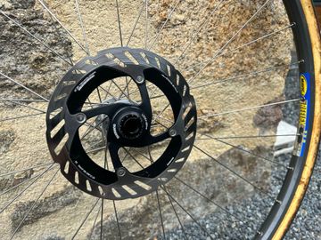 Used Mavic Roue Hope Pro 5 2025 bike — image 8 of 11
