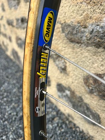 Used Mavic Roue Hope Pro 5 2025 bike — image 3 of 11