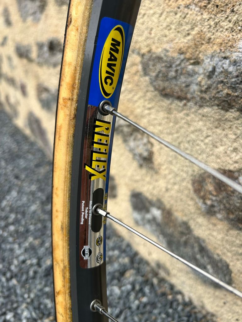 Used Mavic Roue Hope Pro 5 2025 bike — image 3 of 11