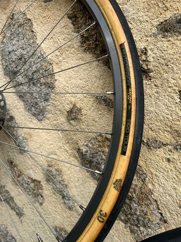 Used Mavic Roue Hope Pro 5 2025 bike — image 6 of 11