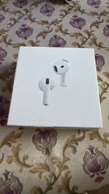 Used apple airpods 4 2024 bike — image 3 of 4