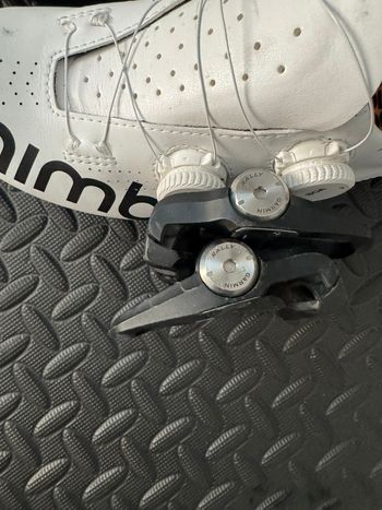 Used Garmin Power Pedals bike