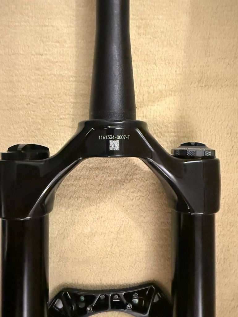 Used Marzocchi Bomber Super Z 29 170mm GRIP X bike — image 4 of 7