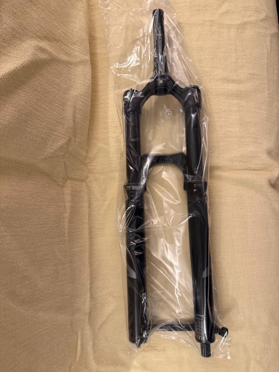 Marzocchi Bomber Z 29 170mm 本体 Marzocchi Bomber Super Z 29 170mm GRIP X