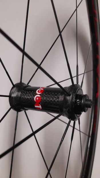 Used Campagnolo Bora Ultra 35 bike — image 2 of 4