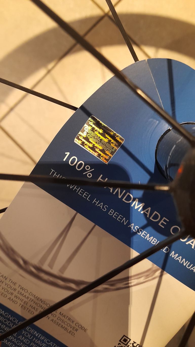 Used Campagnolo Bora Ultra 35 bike — image 6 of 6