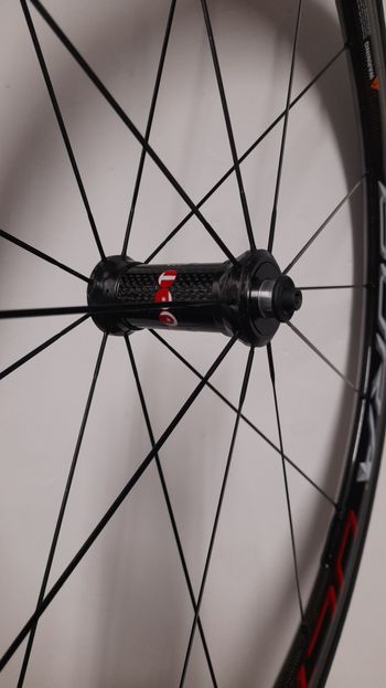 Used Campagnolo Bora Ultra 35 bike — image 4 of 4