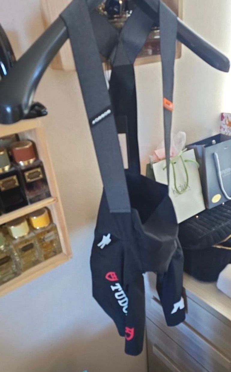 Used Assos Tudor 2025 bike — image 2 of 12