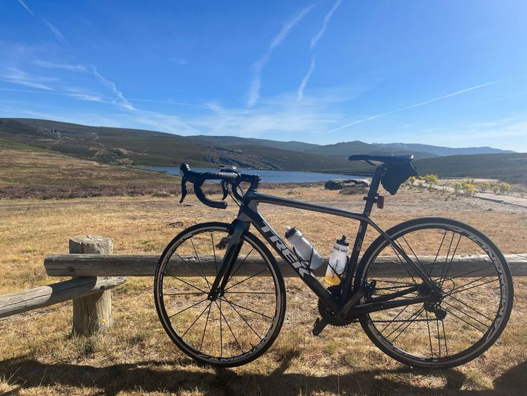 Used Campagnolo Shamal Ultra Dark Label USB bike — image 8 of 8