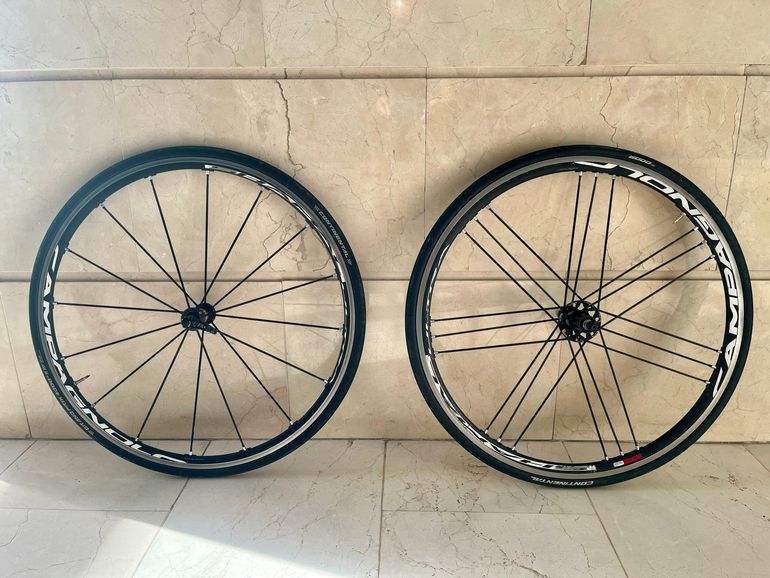 Used Campagnolo Shamal Ultra Dark Label USB bike — image 2 of 8