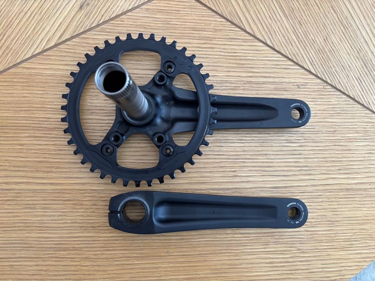 Used Shimano GRX FC-RX600 175mm 40T 1X11s bike — image 3 of 5