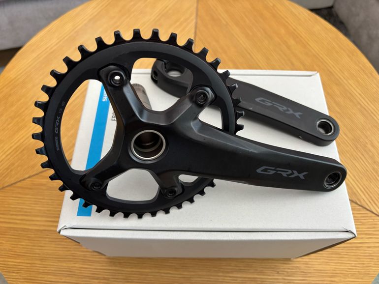Used Shimano GRX FC-RX600 175mm 40T 1X11s bike — image 1 of 5