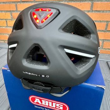 Used ABUS Fietshelm Urban-I 3.0 MIPS Velvet Black M 52-58 2026 bike — image 4 of 7