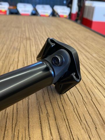 Brugt Kind Shock Vantage Telescopic Seatpost 2026 bike — billede 8 af 10