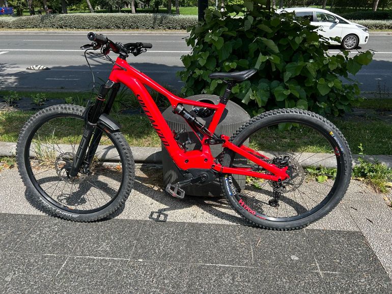 Used Specialized Turbo Levo 2021 bike — image 1 of 18