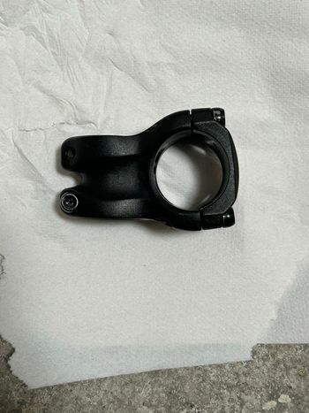 Used Specialized Turbo Levo 2021 bike — image 15 of 18