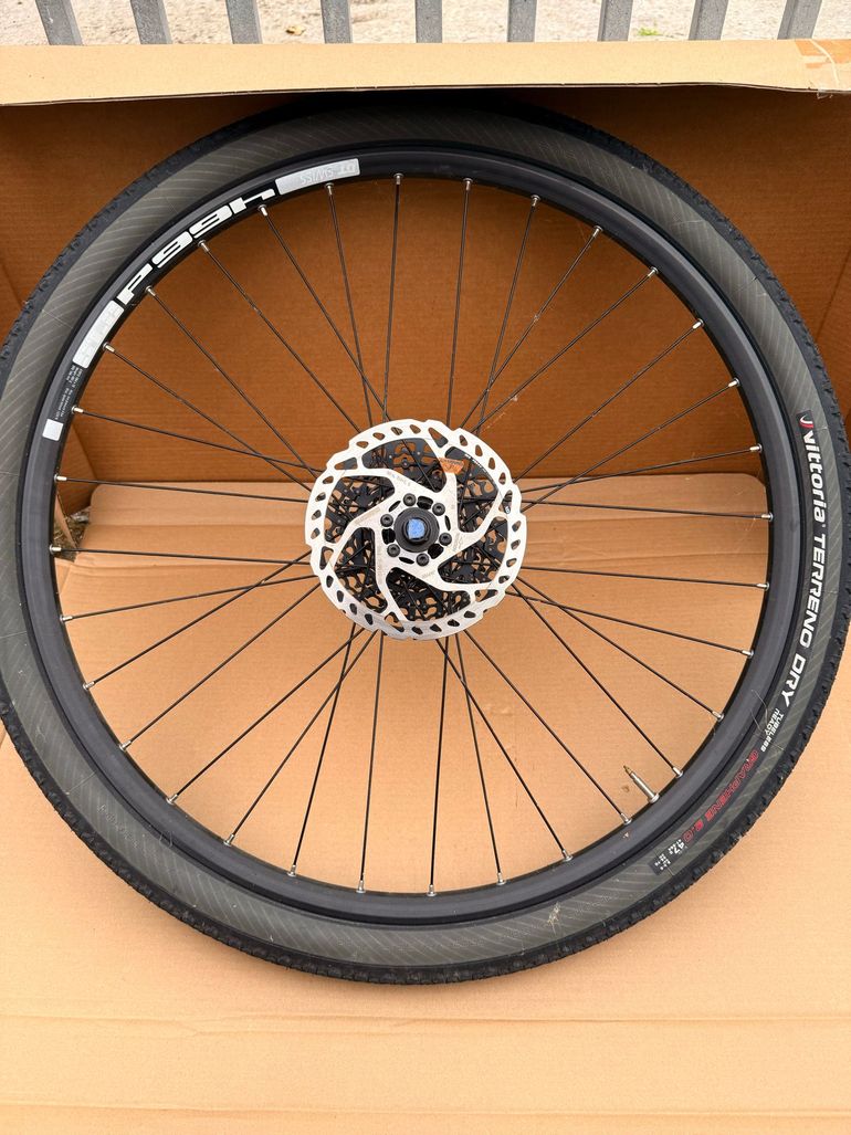 Used Dt Swiss 466D Wheelset 2020 bike — image 5 of 5