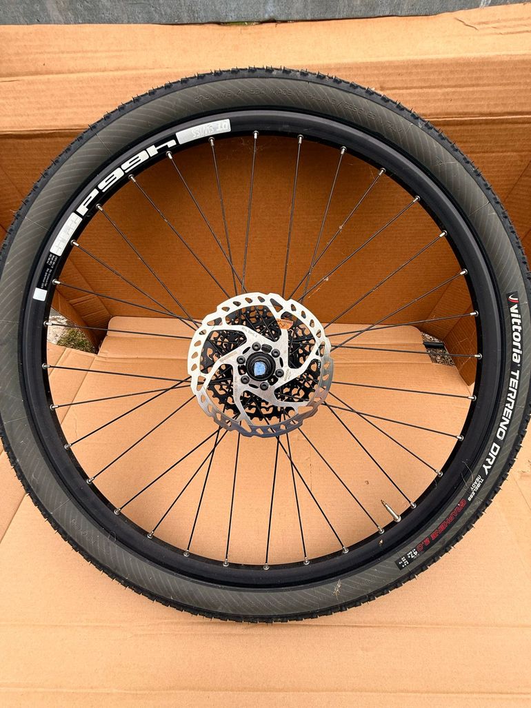 Used Dt Swiss 466D Wheelset 2020 bike — image 2 of 5