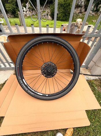 Used Dt Swiss 466D Wheelset 2020 bike — image 3 of 5