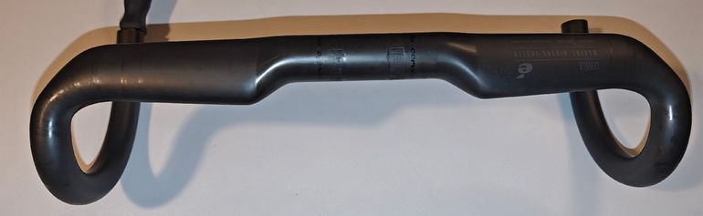 Used Cervelo HB13 Carbon Handlebar 2025 bike — image 7 of 8