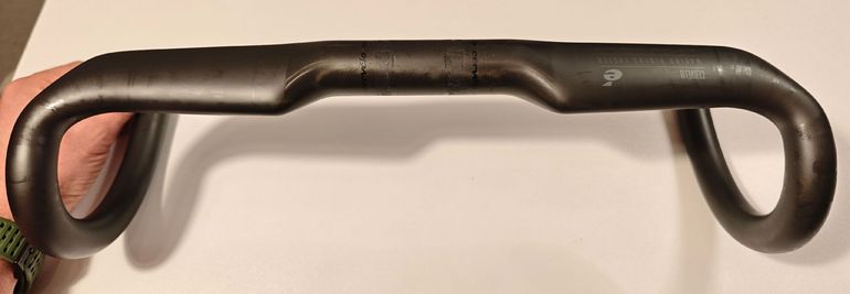 Used Cervelo HB13 Carbon Handlebar 2025 bike — image 5 of 8