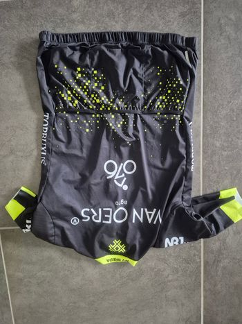 Used Yarn Koersbroek en shirt korte mouw MT L 2025 bike — image 3 of 3