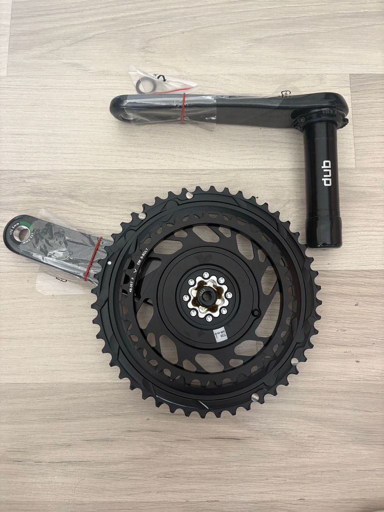 Used Sram Force 48/35 172.5mm 2026 bike — image 2 of 3
