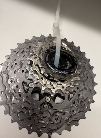 Used Shimano Ultegra R8100 / Dura-Ace R9200 12-speed Di2 Groupset bike — image 3 of 14