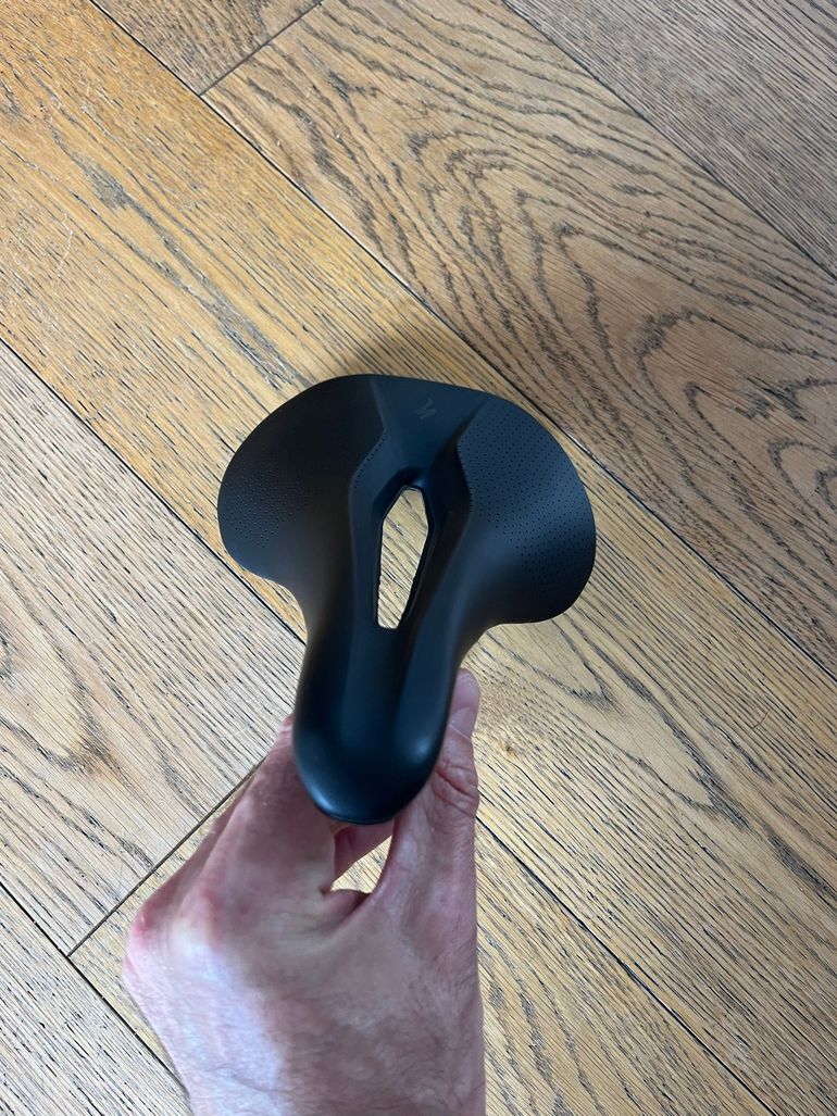Used Specialized Power Arc Expert 155mm Saddle bike — image 6 of 7