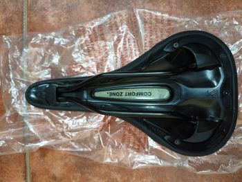 Used Kona WTD Saddle bike — image 6 of 8