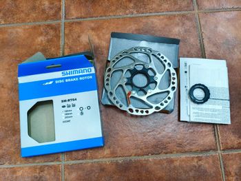 Used Shimano SM-RT64 160mm bike — image 3 of 3