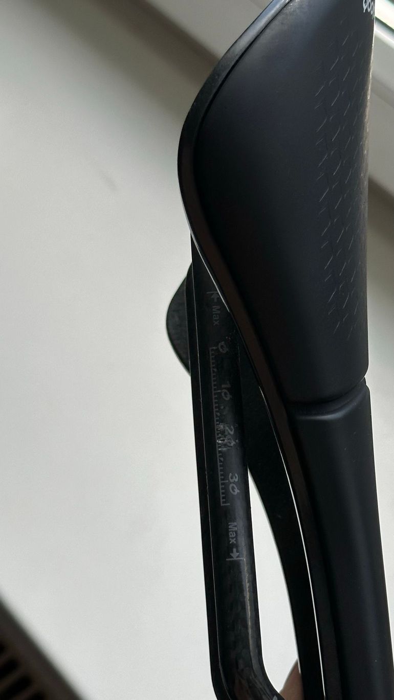 Used Prologo Scratch M5 Carbon 2025 bike — image 5 of 5